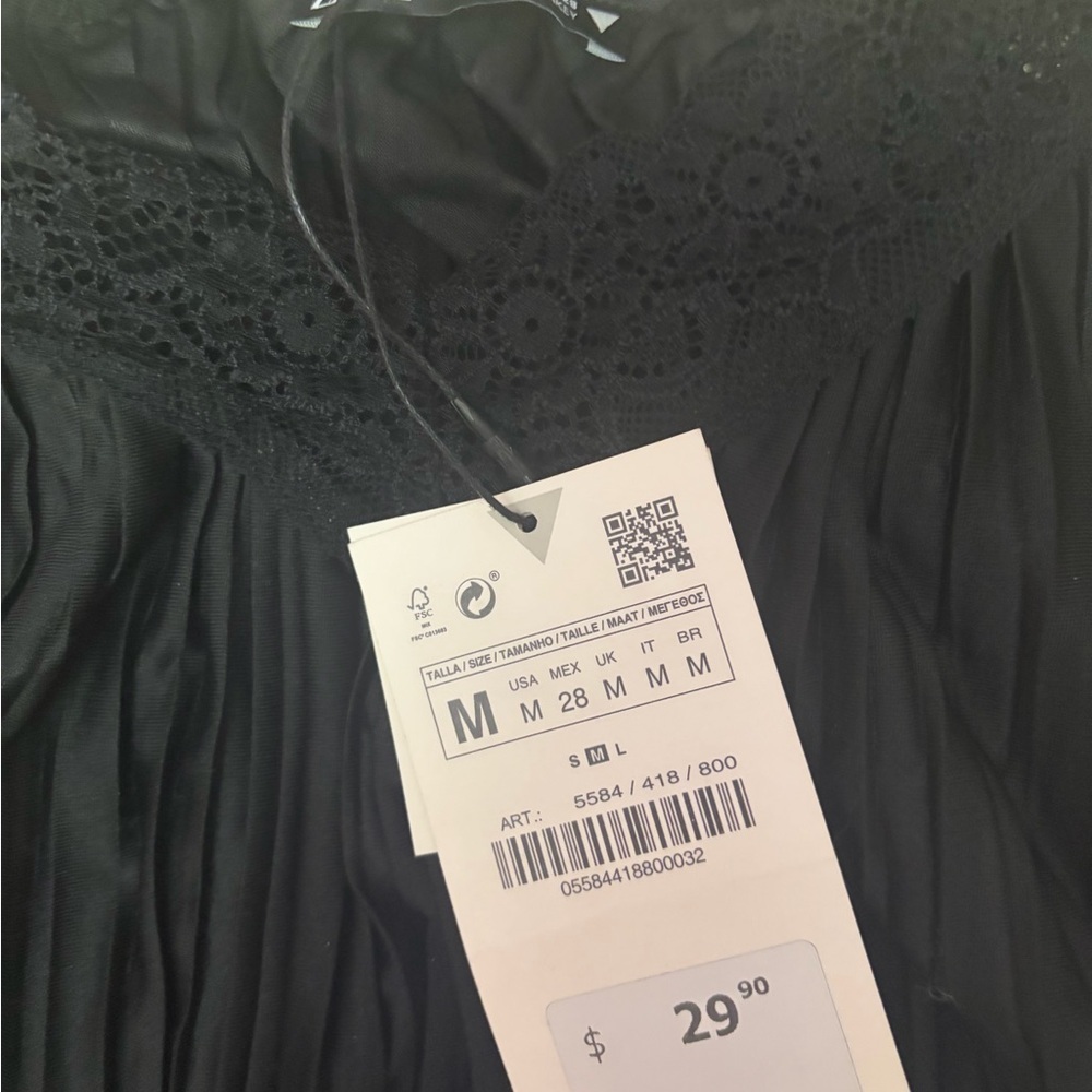 Chic 3 Piece Black Pleated Outfit - Picture 4 of 10